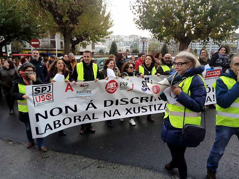 17-01-12 ProtestaFolgaXustizaCorunha06.jpeg